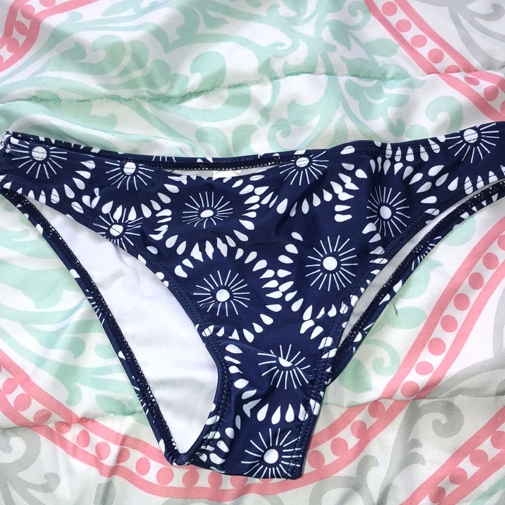 Bathing suit